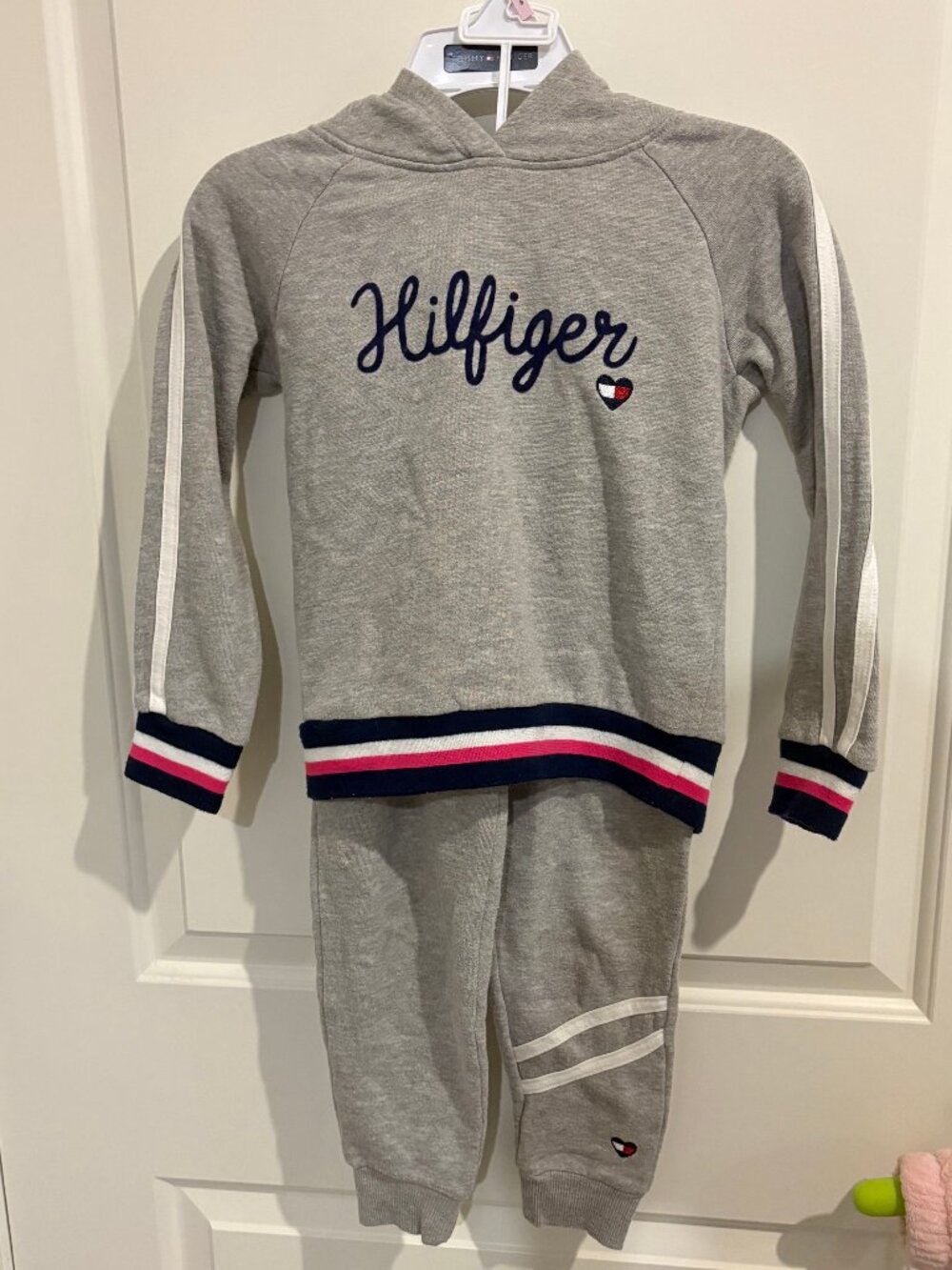 Sweet Tommy Hilfiger Jogging Set Kids 6